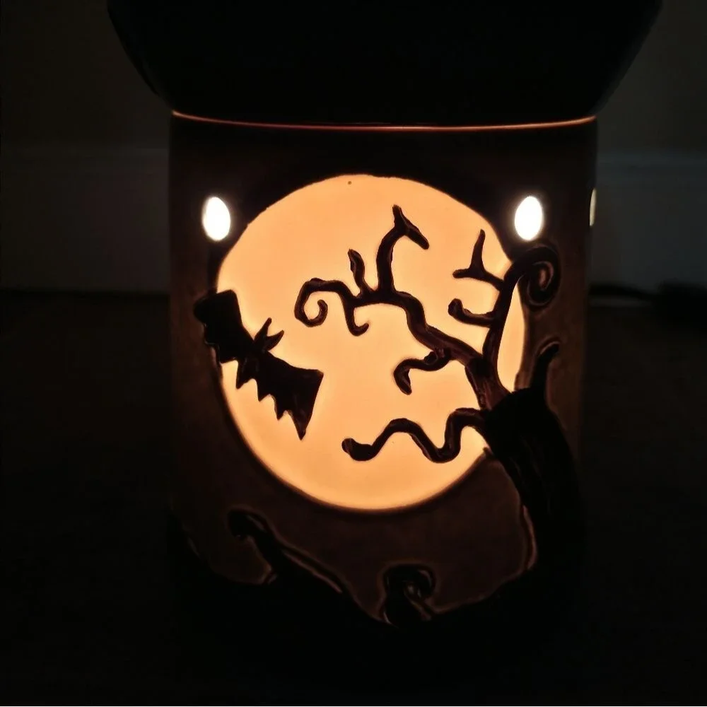 Scentsy FRIGHT NIGHT Halloween Warmer RETIRED 6x6 Full Size Originl Box USA 2010